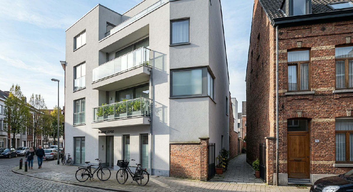 fenêtre vue sur le voisin distance — Ouvrir une fenêtre vers le voisin : la règle des 1,90 m et le mur mitoyen qui interdisent certaines baies